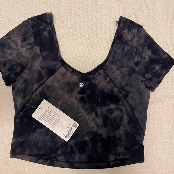 Lululemon Align Tee - Picture 5 of 5